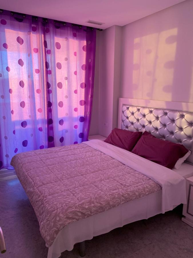 Apartamentos Benivistas Бенидорм Екстериор снимка