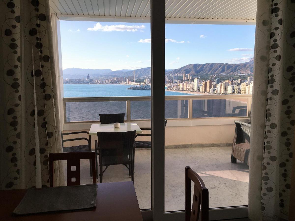 Apartamentos Benivistas Бенидорм Екстериор снимка